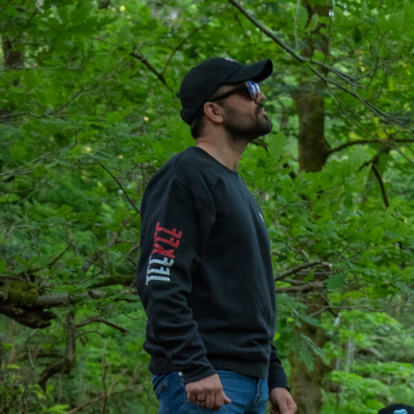 Black Sweatshirt